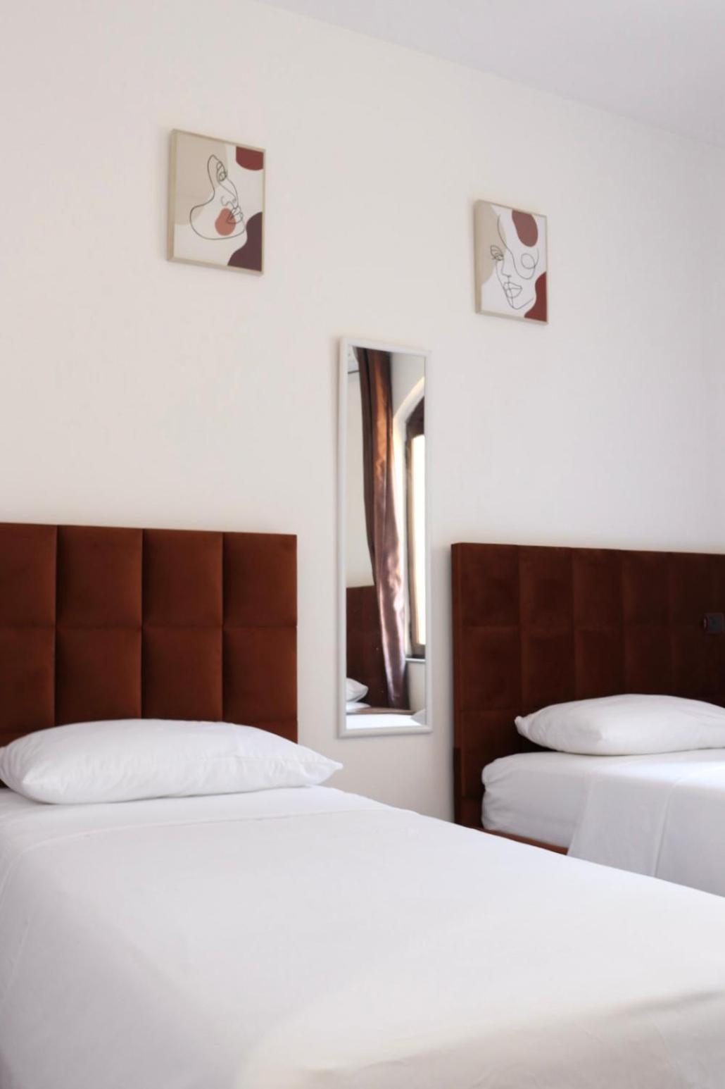 Grand Hotel Круя Экстерьер фото