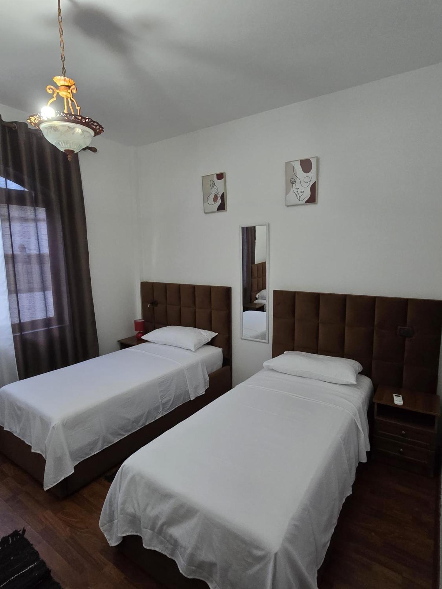 Grand Hotel Круя Экстерьер фото